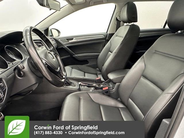 Used 2017 Volkswagen Golf Alltrack SE image 19