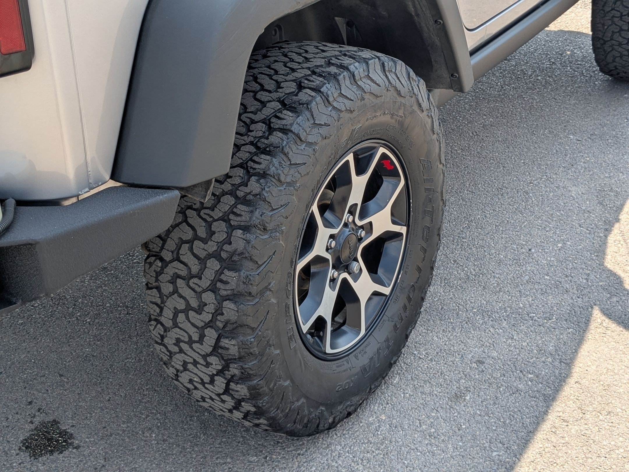 Used 2013 Jeep Wrangler Rubicon w/ PWR Convenience Group AWD/4WD image 14