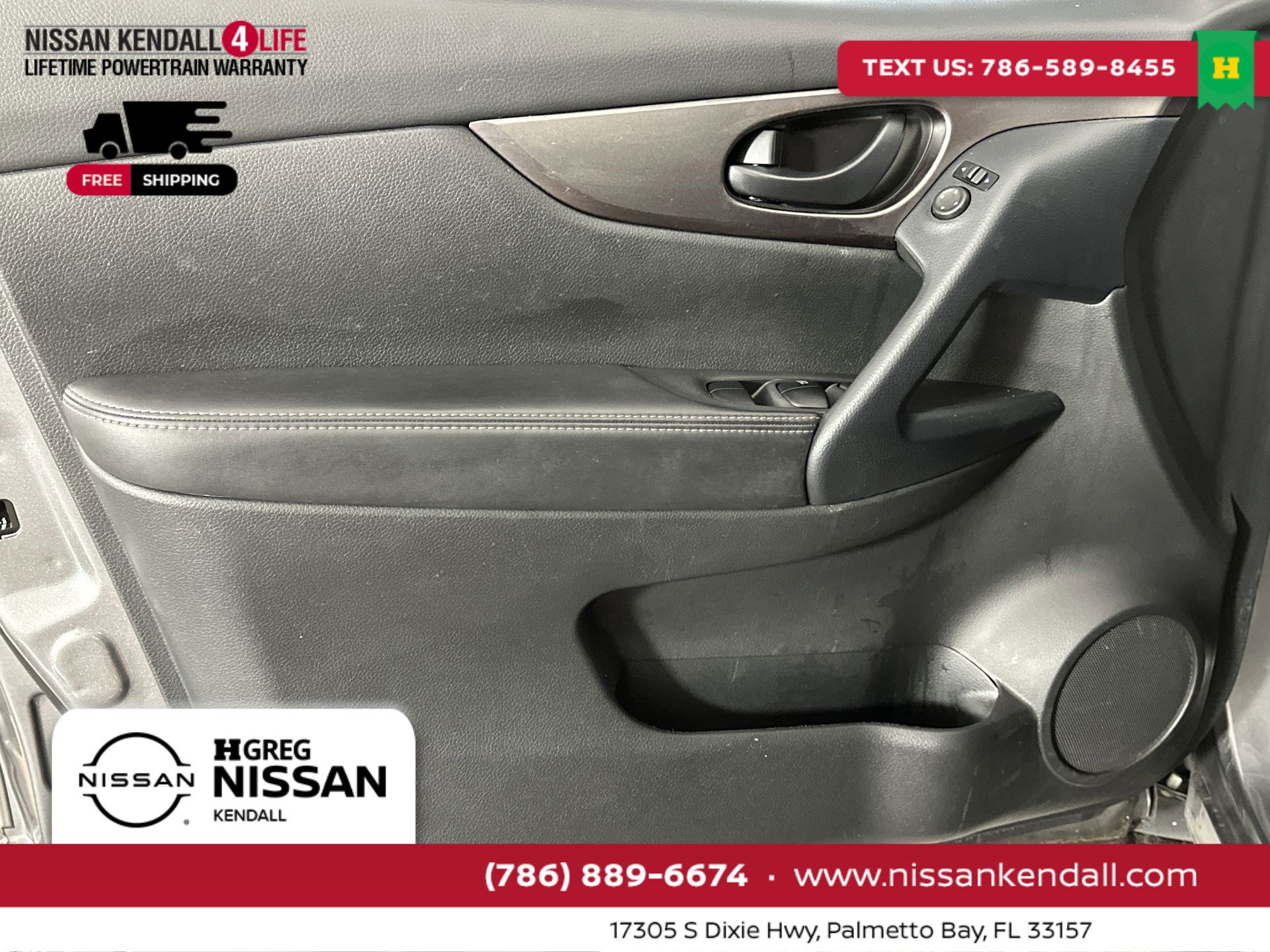 Used 2021 Nissan Rogue Sport S image 33