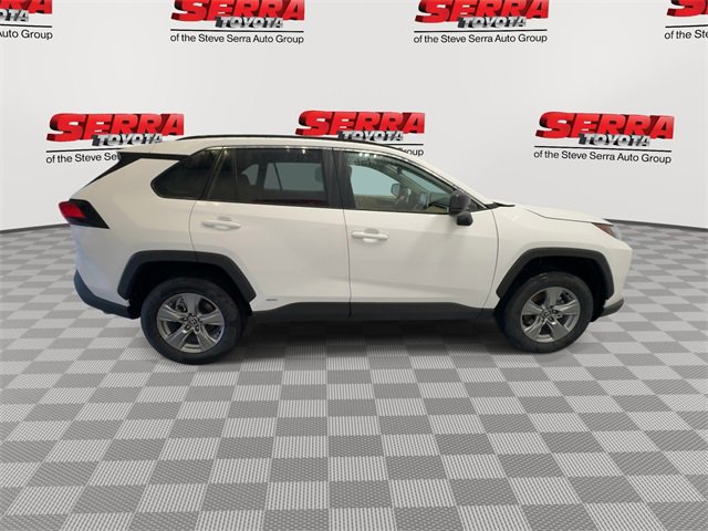 Used 2025 Toyota RAV4 LE image 10