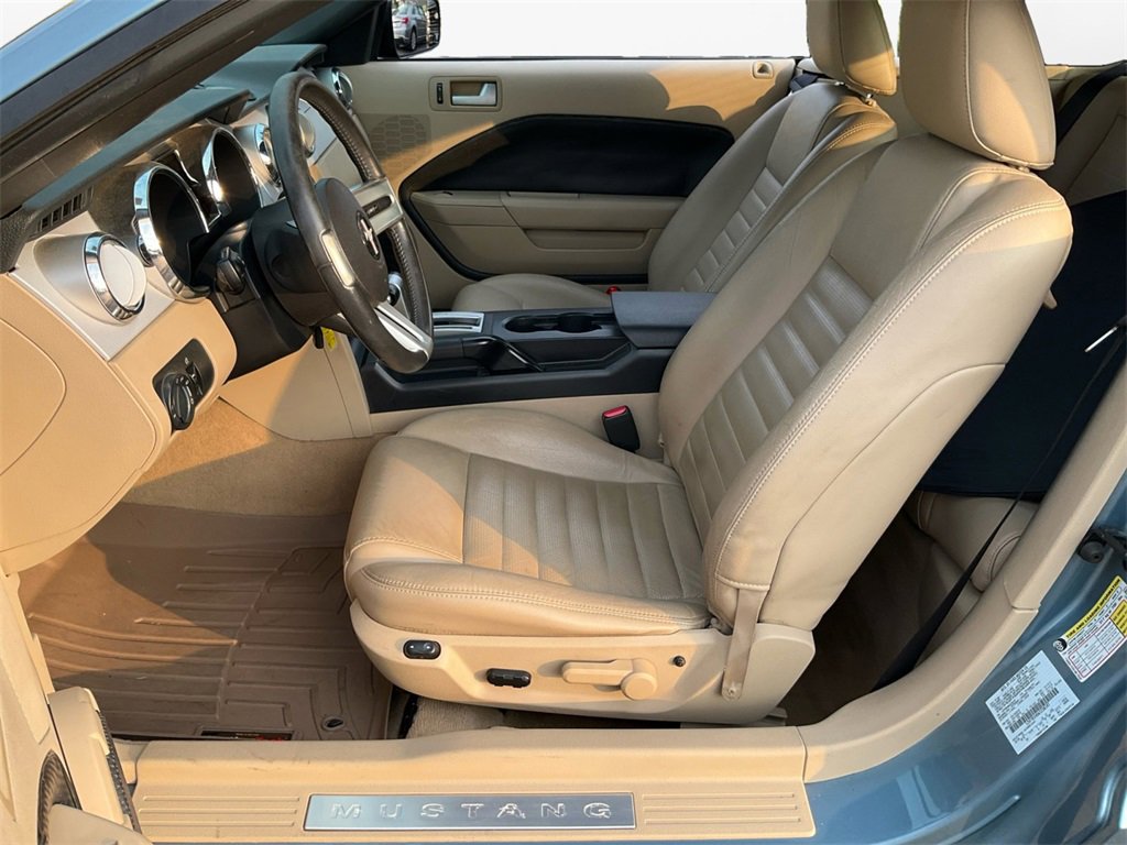 Used 2006 Ford Mustang GT image 15