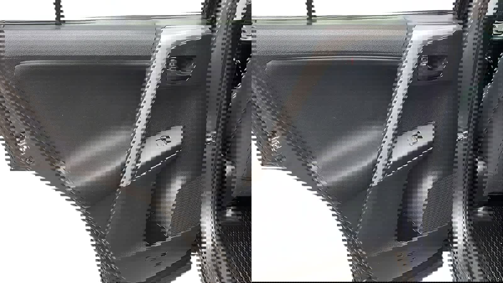 Used 2017 Toyota RAV4 LE image 25