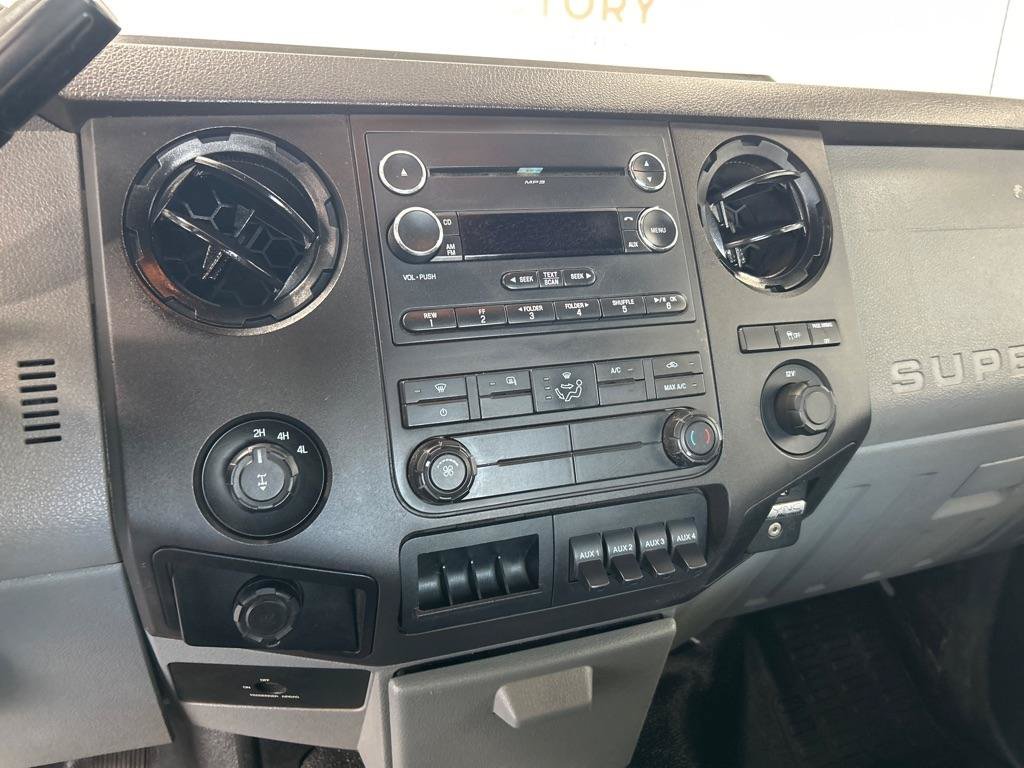 Used 2014 Ford F250 XL w/ Power Equipment Group AWD/4WD image 13
