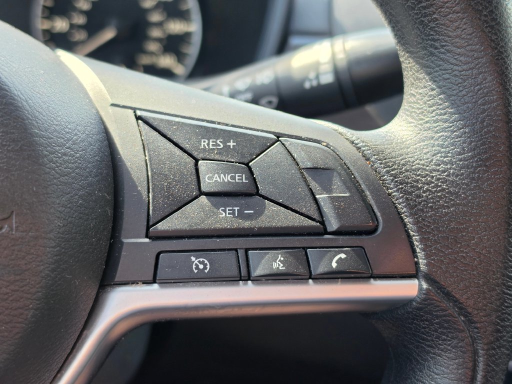 Used 2024 Nissan Altima 2.5 SV FWD image 30