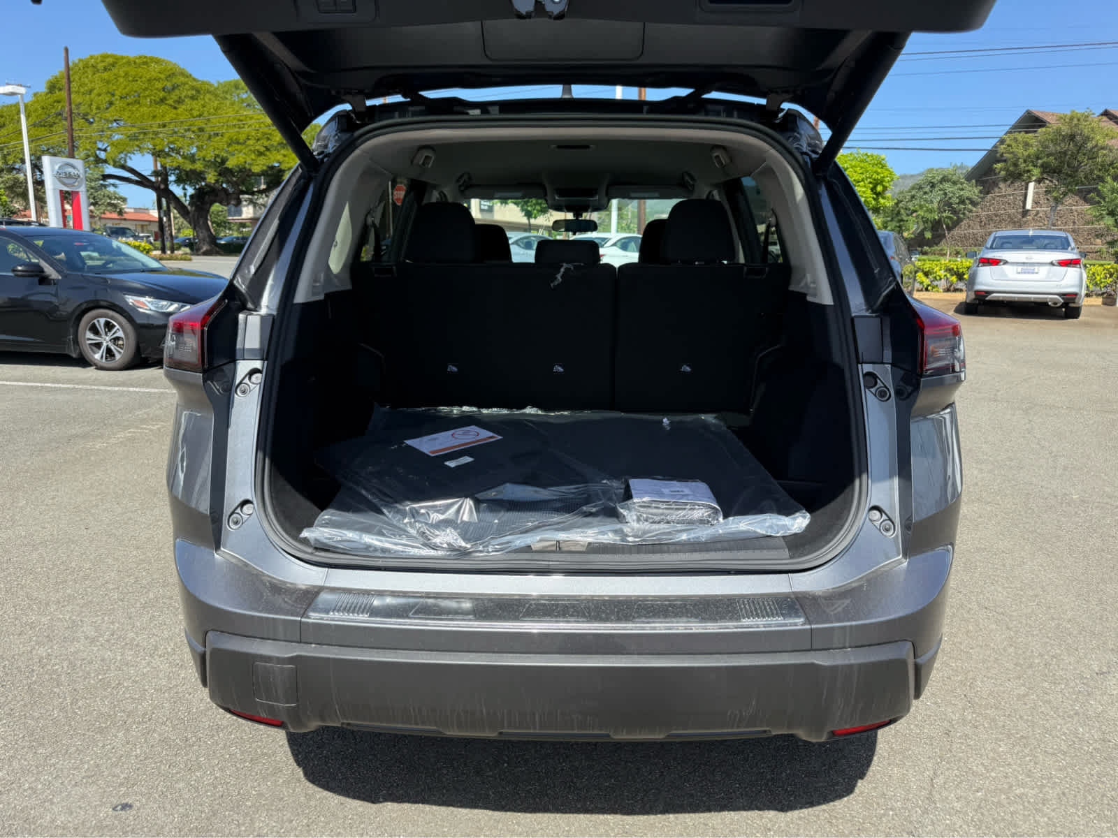 New 2026 Nissan Rogue SV FWD image 11