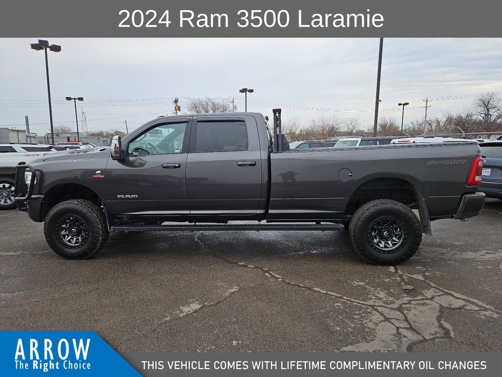 Used 2024 RAM 3500 Laramie w/ Sport Appearance Package image 7
