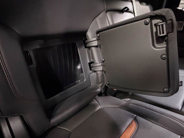 Used 2021 GMC Sierra 1500 AT4 w/ AT4 Value Package image 23