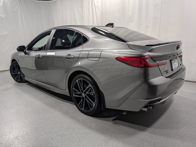 Used 2025 Toyota Camry XSE AWD/4WD image 7