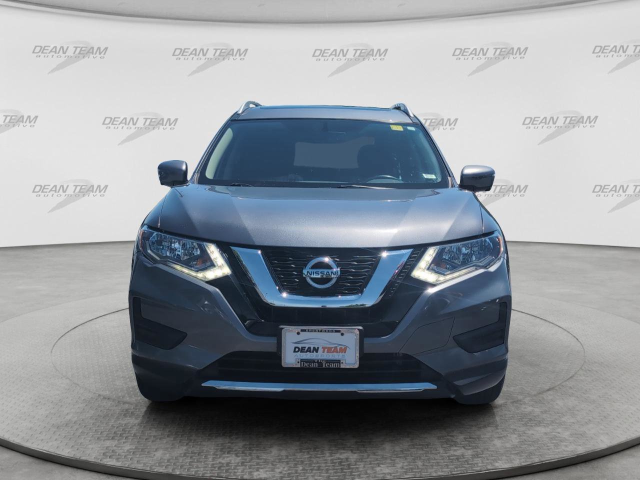Used 2017 Nissan Rogue SV FWD video 2