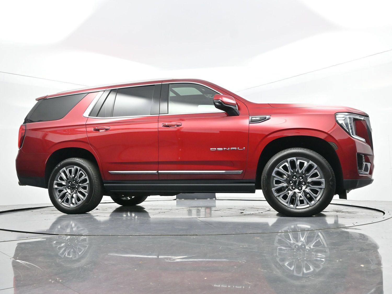 Used 2024 GMC Yukon Denali Ultimate image 45