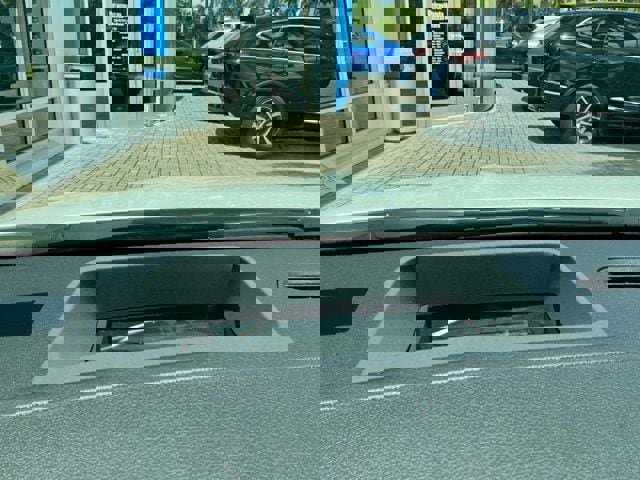 Used 2025 Mercedes-Benz GLA 35 AMG 4MATIC image 30