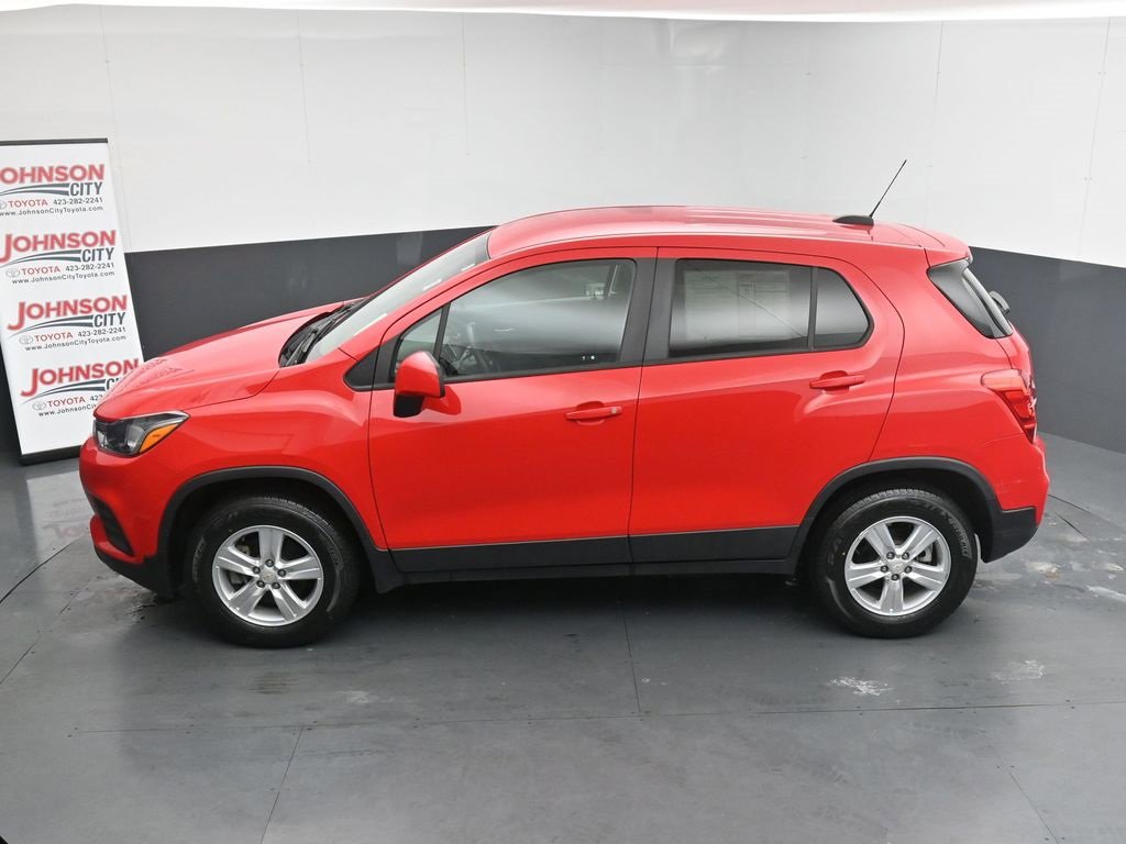 Used 2020 Chevrolet Trax LS w/ Tint and Cruise Package image 32