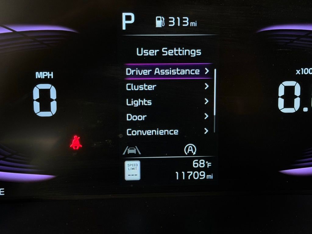 Used 2025 Kia Soul LX image 17