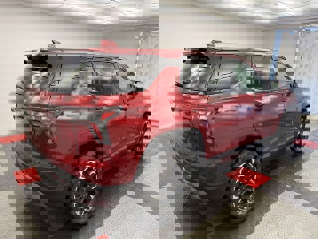 New 2026 Chevrolet Equinox LT w/ LPO, Floor Liner Package image 6