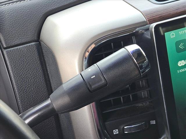 Used 2014 RAM 2500 Laramie w/ Black Appearance Group AWD/4WD image 15