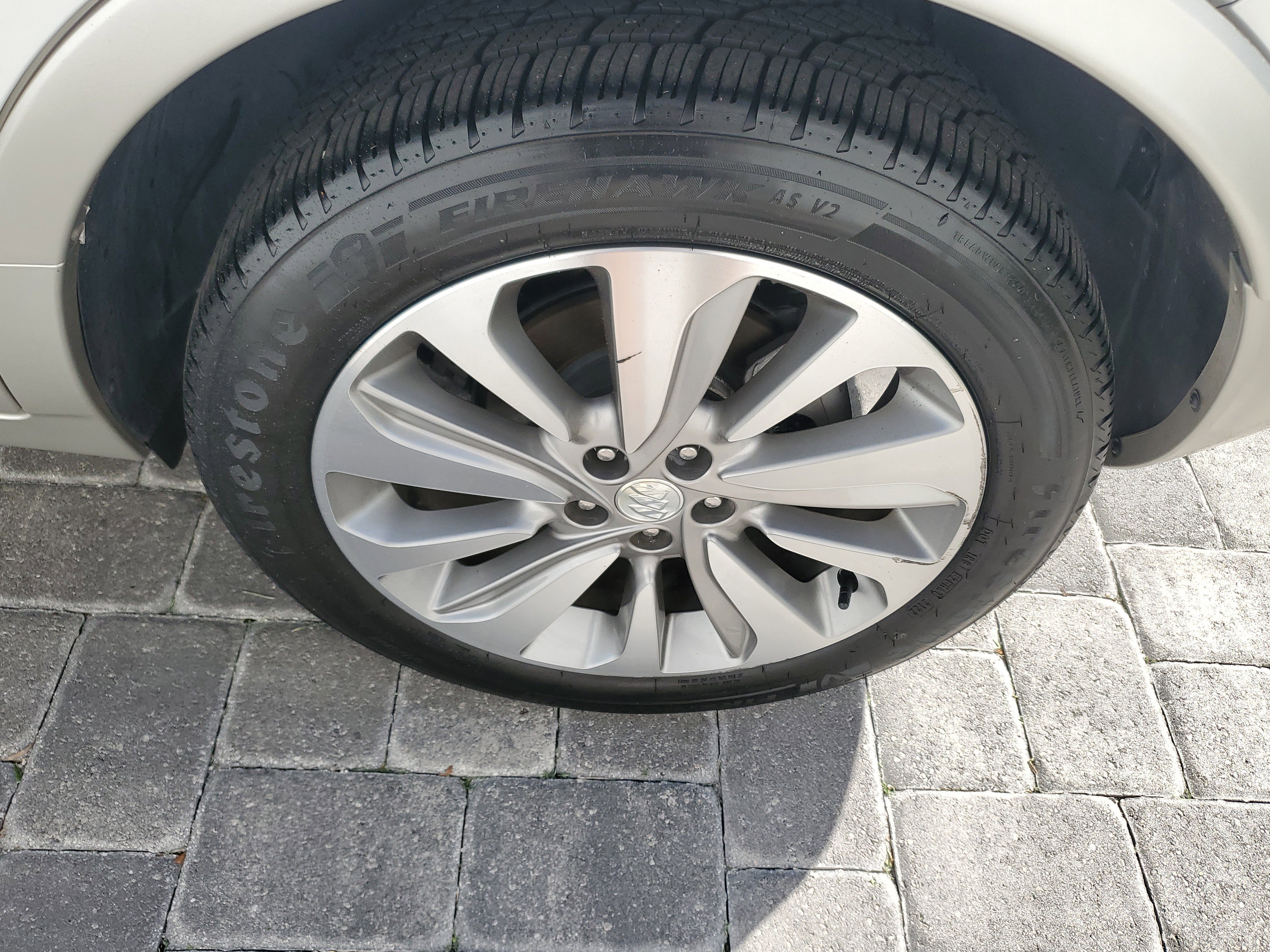 Used 2020 Buick Encore Preferred w/ Safety Package image 5