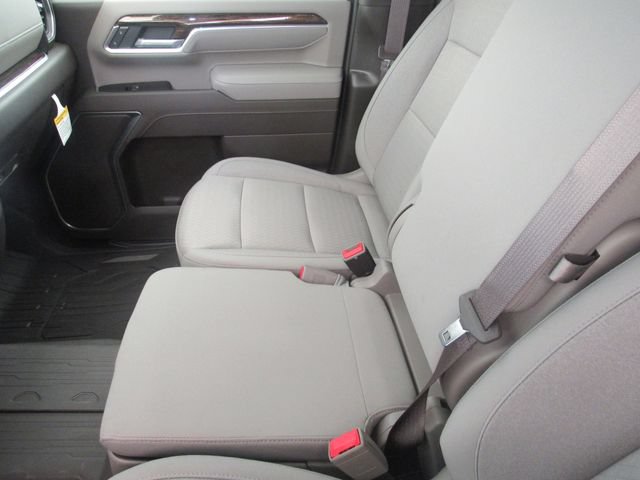 Used 2026 GMC Sierra 2500 SLE w/ SLE Value Package; AWD/4WD image 18