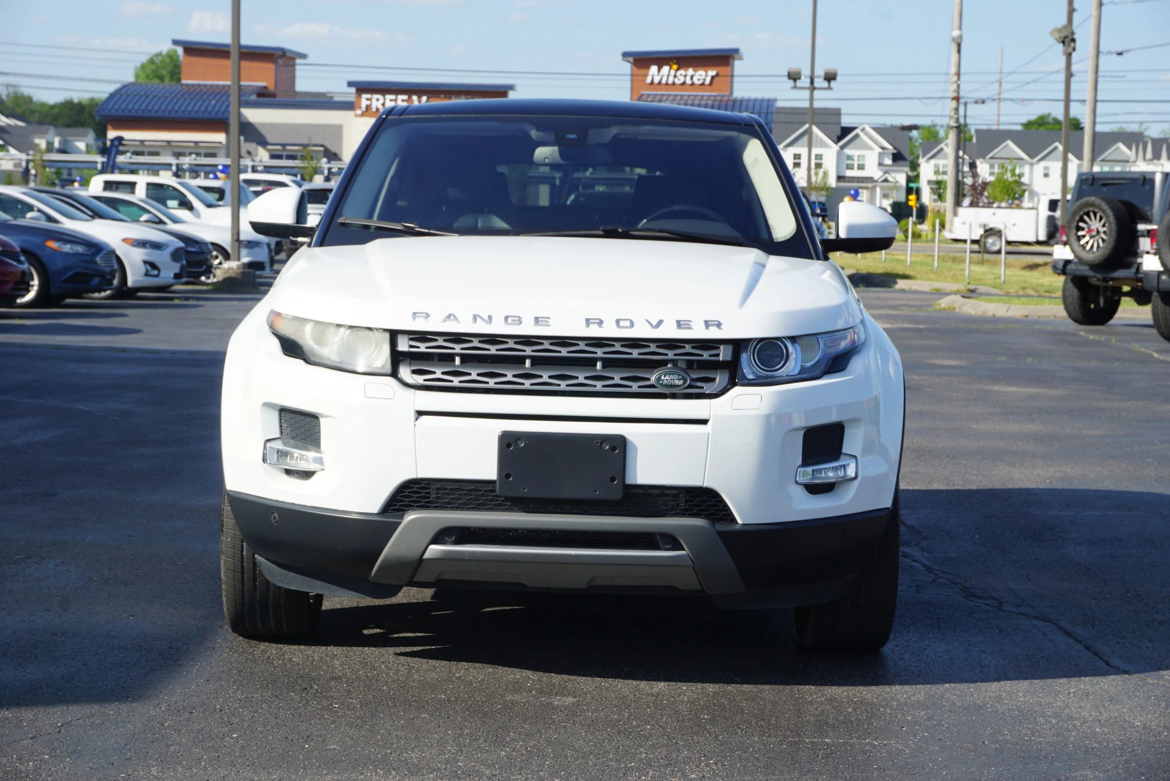 Used 2015 Land Rover Range Rover Evoque Pure Plus AWD/4WD image 2