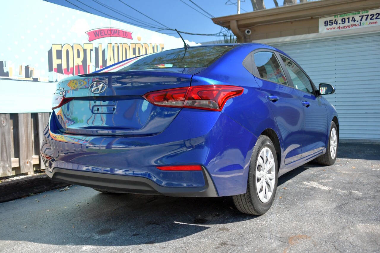 Used 2019 Hyundai Accent SE image 25