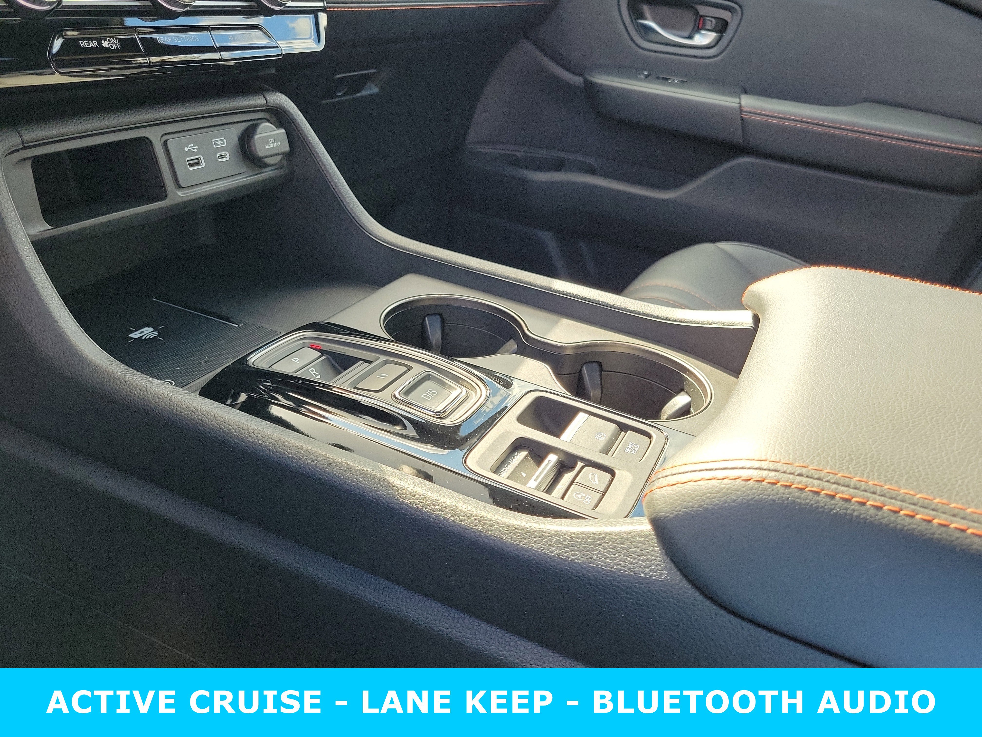 Used 2025 Honda Pilot TrailSport image 30