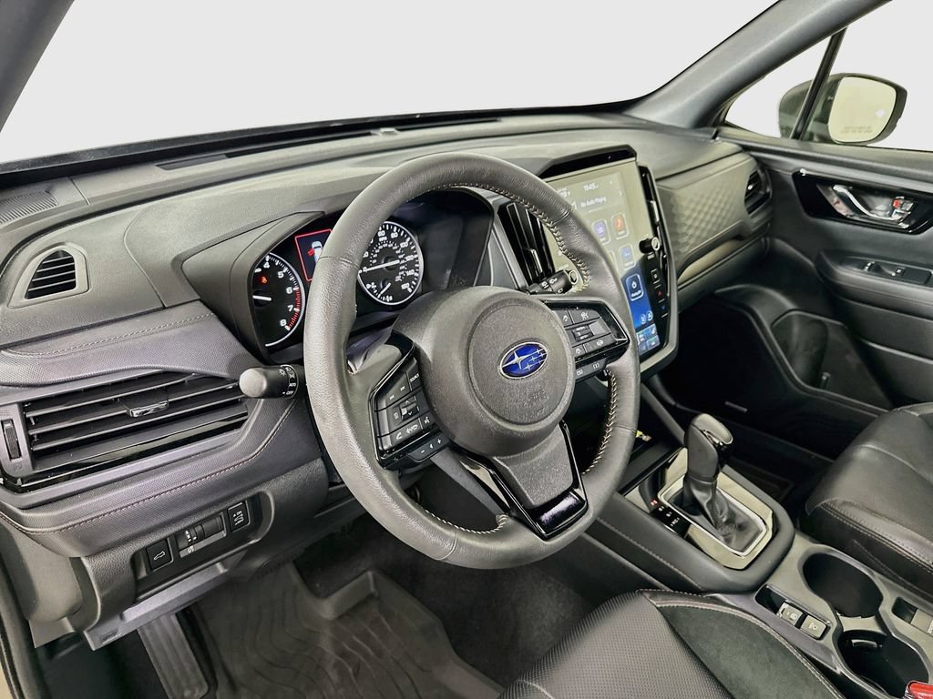 Used 2025 Subaru Forester Touring AWD/4WD image 10