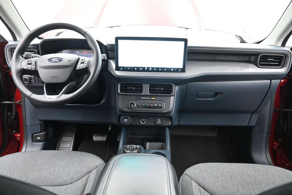 Used 2025 Ford Maverick XLT w/ Equipment Group 301A AWD/4WD image 29