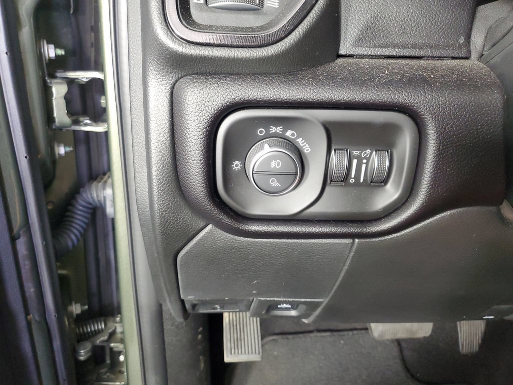 Used 2021 RAM 2500 Power Wagon AWD/4WD image 30