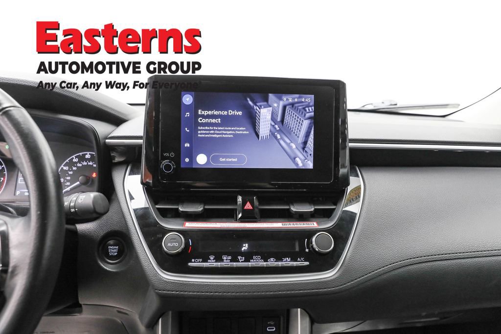 Used 2024 Toyota Corolla Cross LE image 12