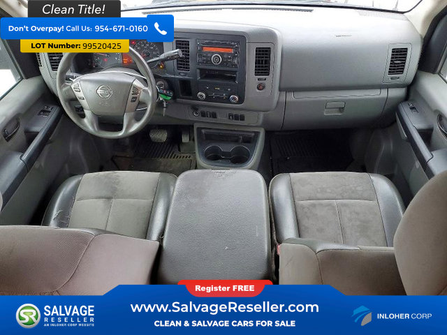Used 2017 Nissan NV 2500 SV image 4