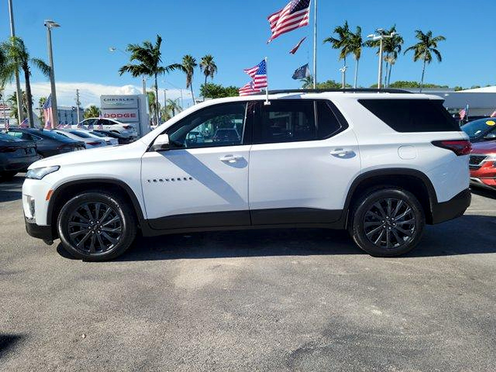 Used 2023 Chevrolet Traverse RS AWD/4WD image 4