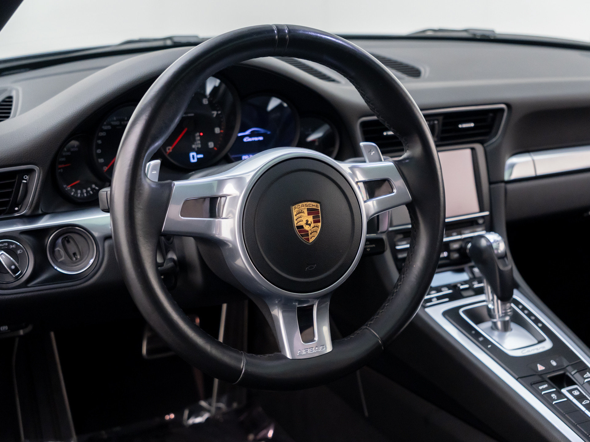 Used 2016 Porsche 911 Carrera RWD image 12