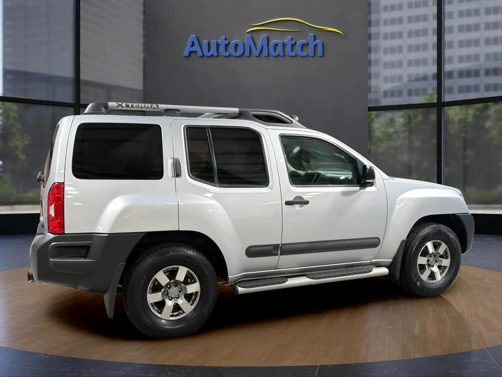 Used 2011 Nissan Xterra PRO-4X AWD/4WD image 11