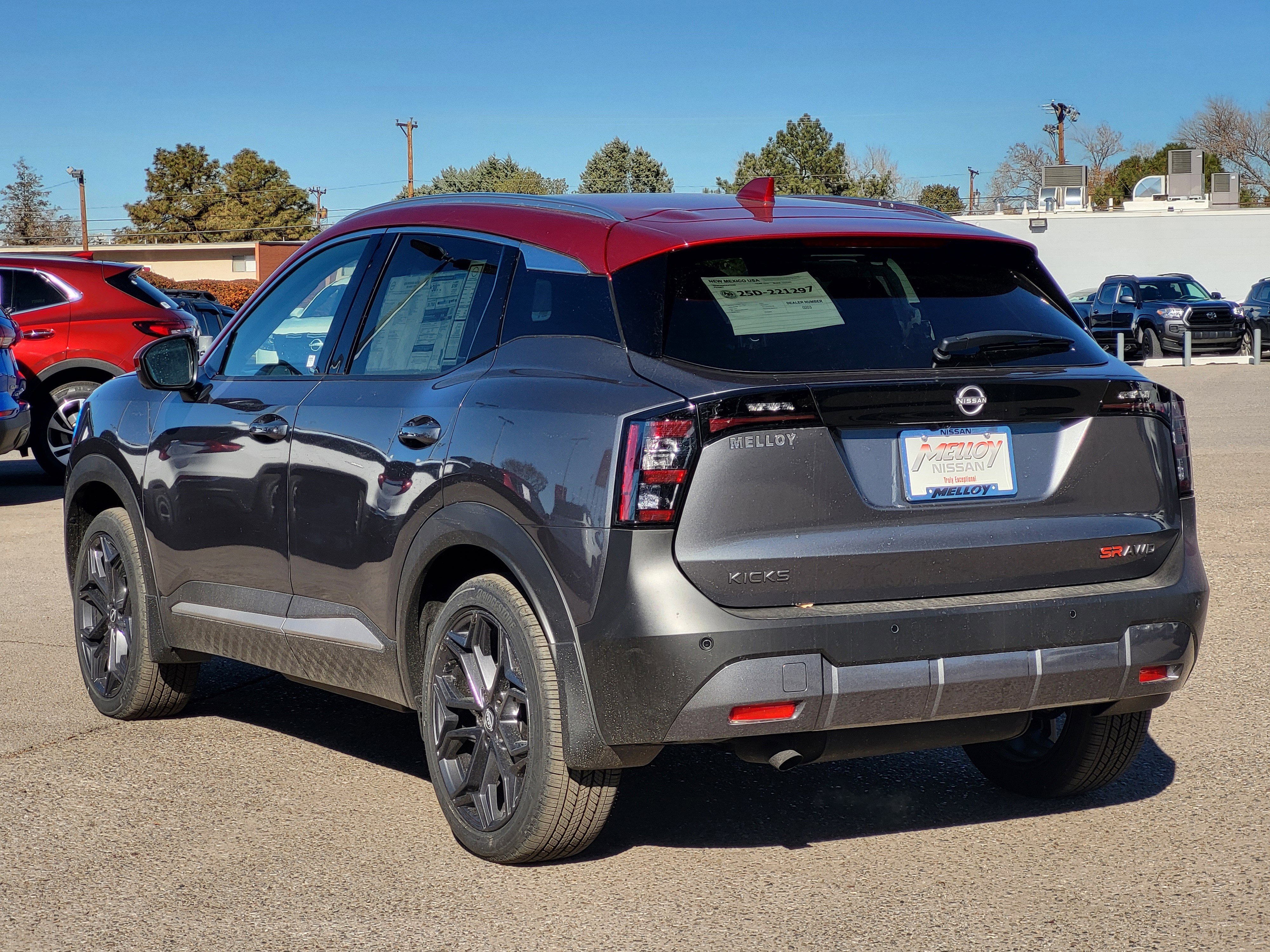 New 2025 Nissan Kicks SR w/ SR Premium Package image 5