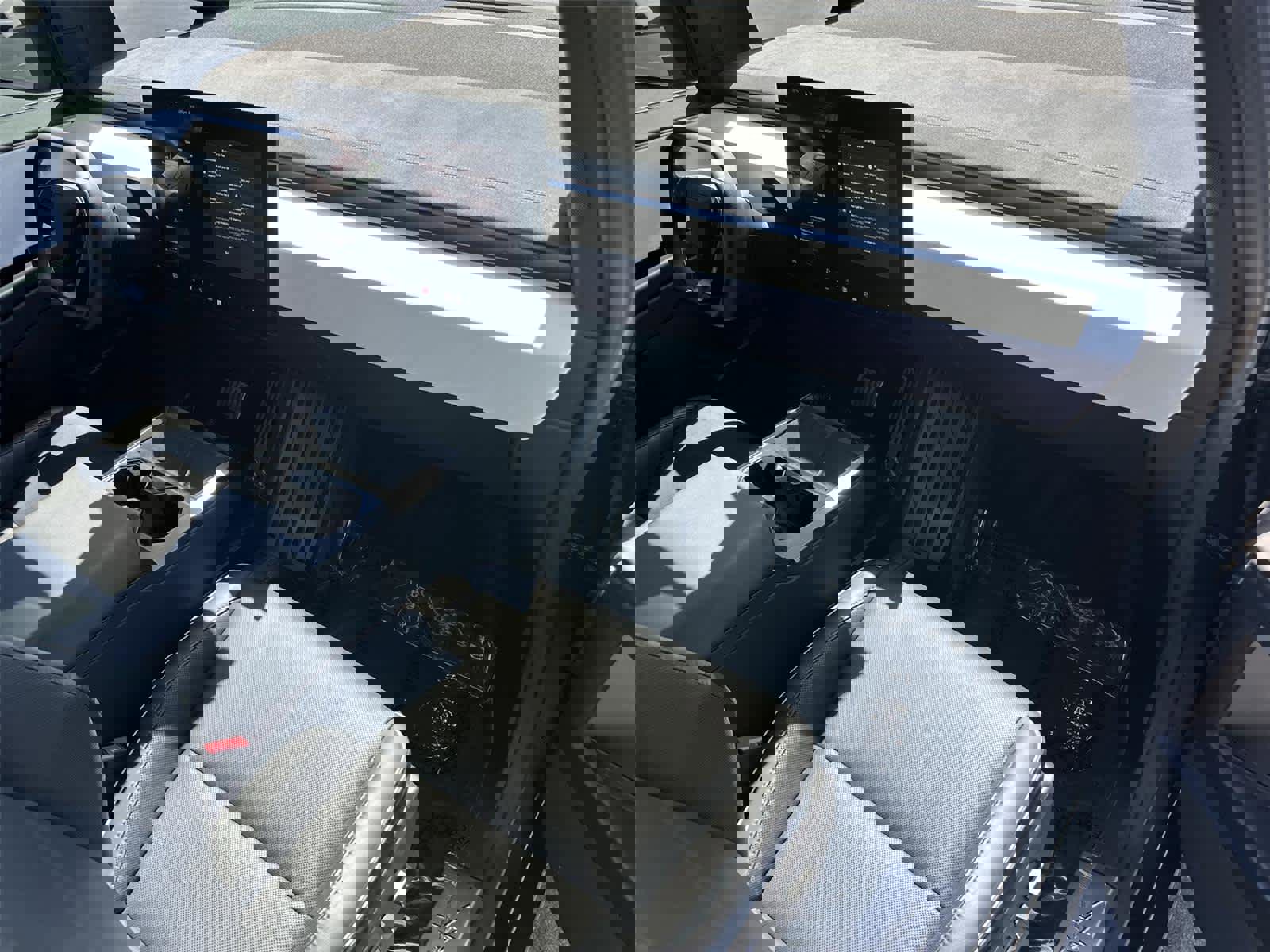 Used 2024 Tesla Cybertruck Cyberbeast AWD/4WD image 12