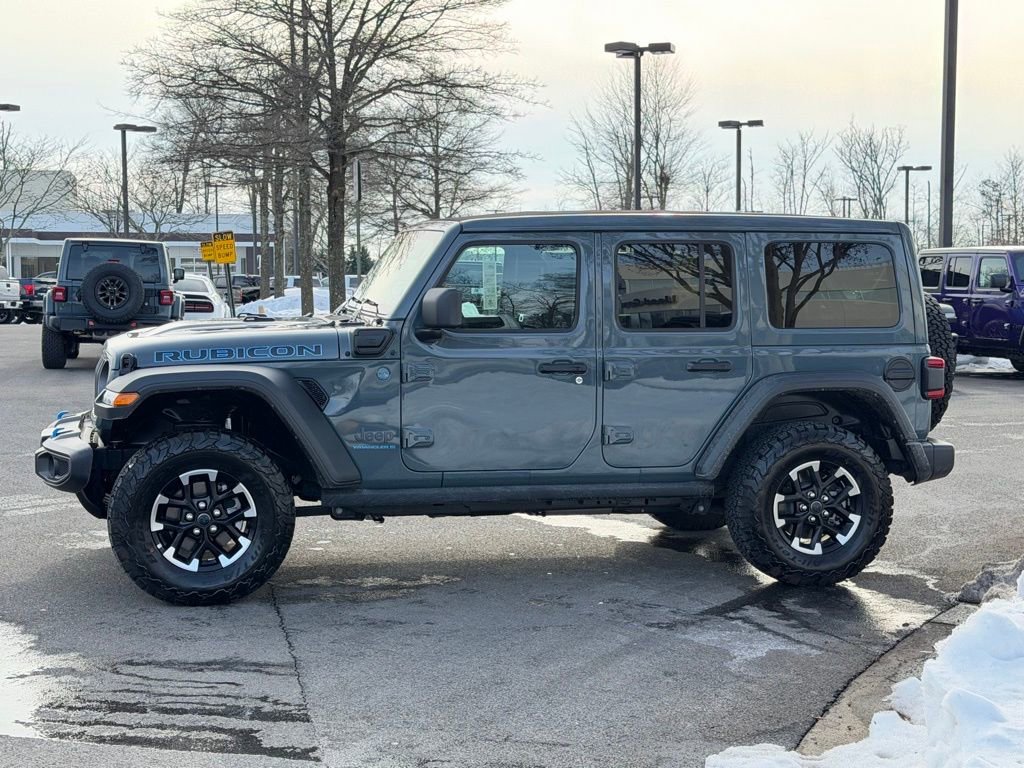 Certified 2025 Jeep Wrangler Unlimited Rubicon 4xe w/ Convenience Group image 11
