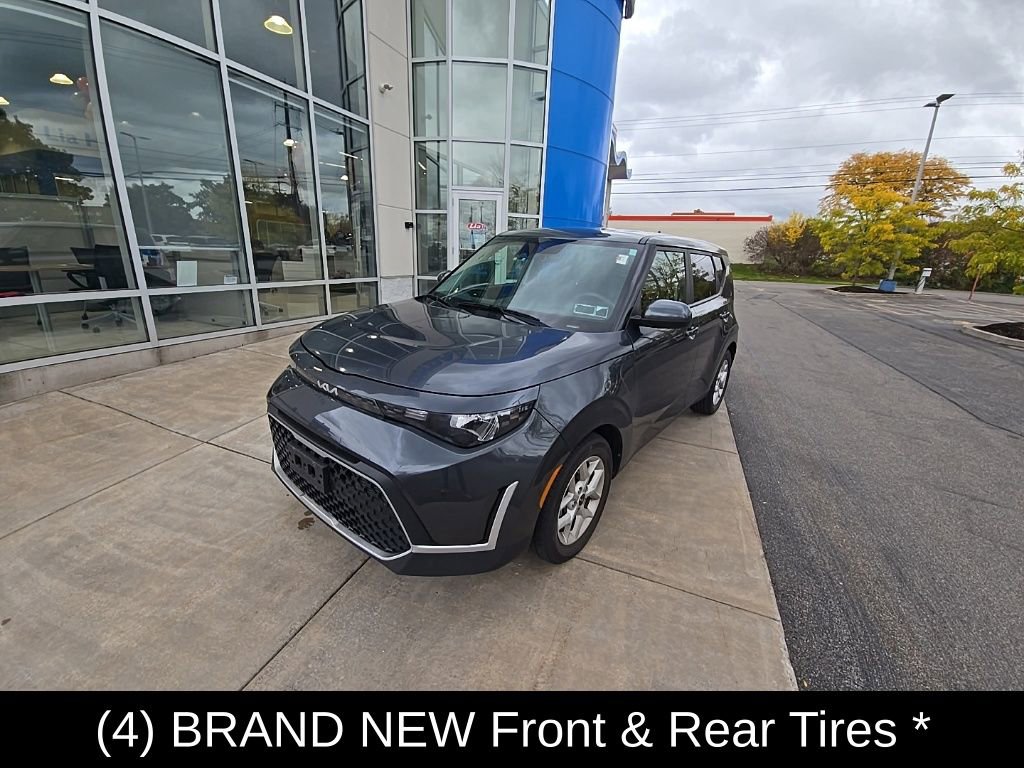 Used 2023 Kia Soul S image 8