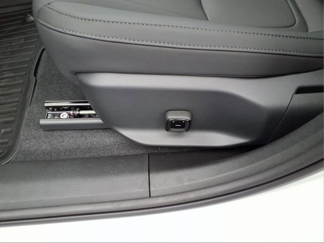 New 2026 Volvo EX30 Plus w/ Protection Package Premier AWD/4WD image 16