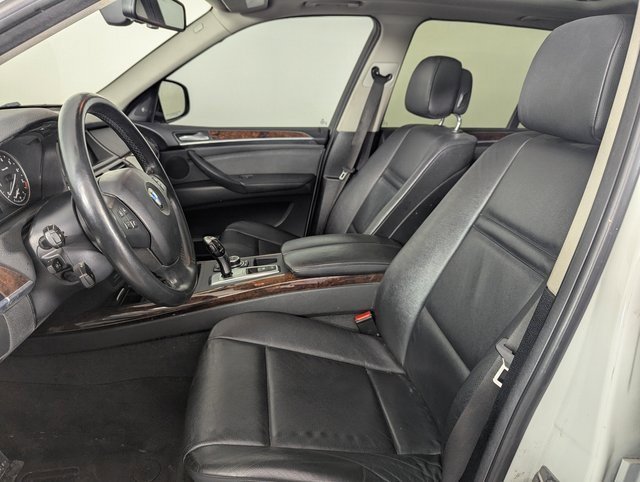 Used 2012 BMW X5 xDrive35i image 10