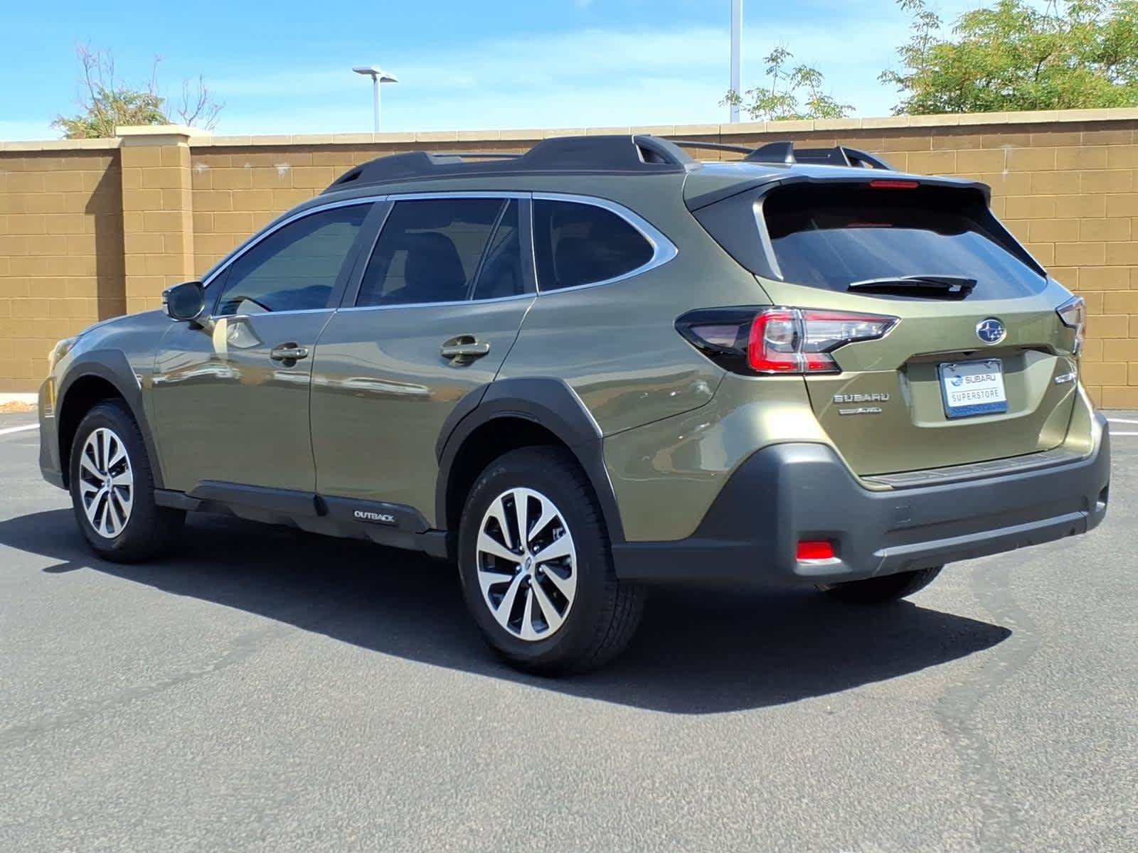 Certified 2025 Subaru Outback Premium w/ Popular Package #1A AWD/4WD image 5