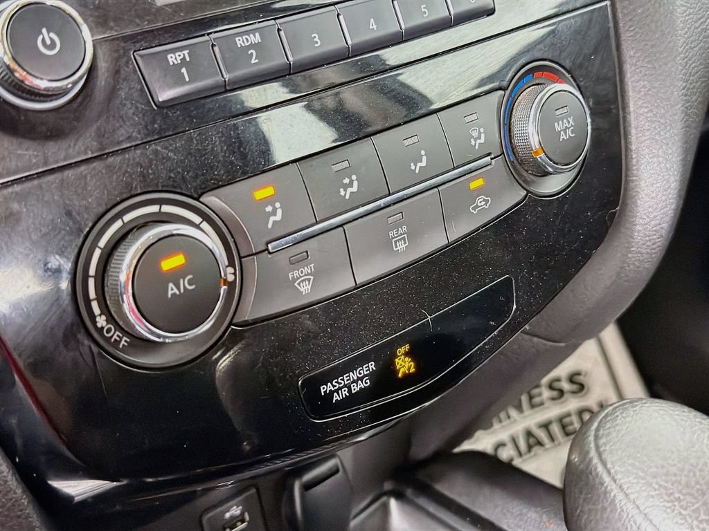 Used 2016 Nissan Rogue S FWD image 15
