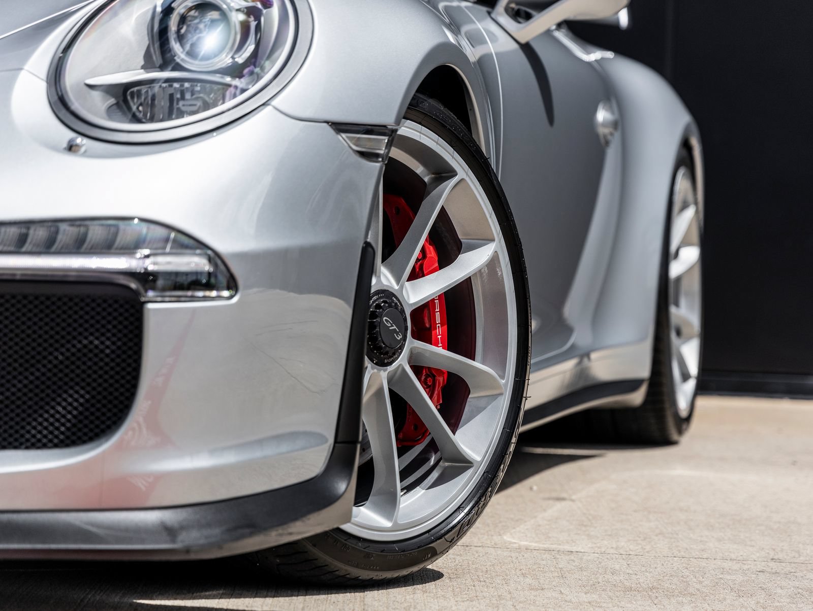 Certified 2016 Porsche 911 GT3 RWD image 22