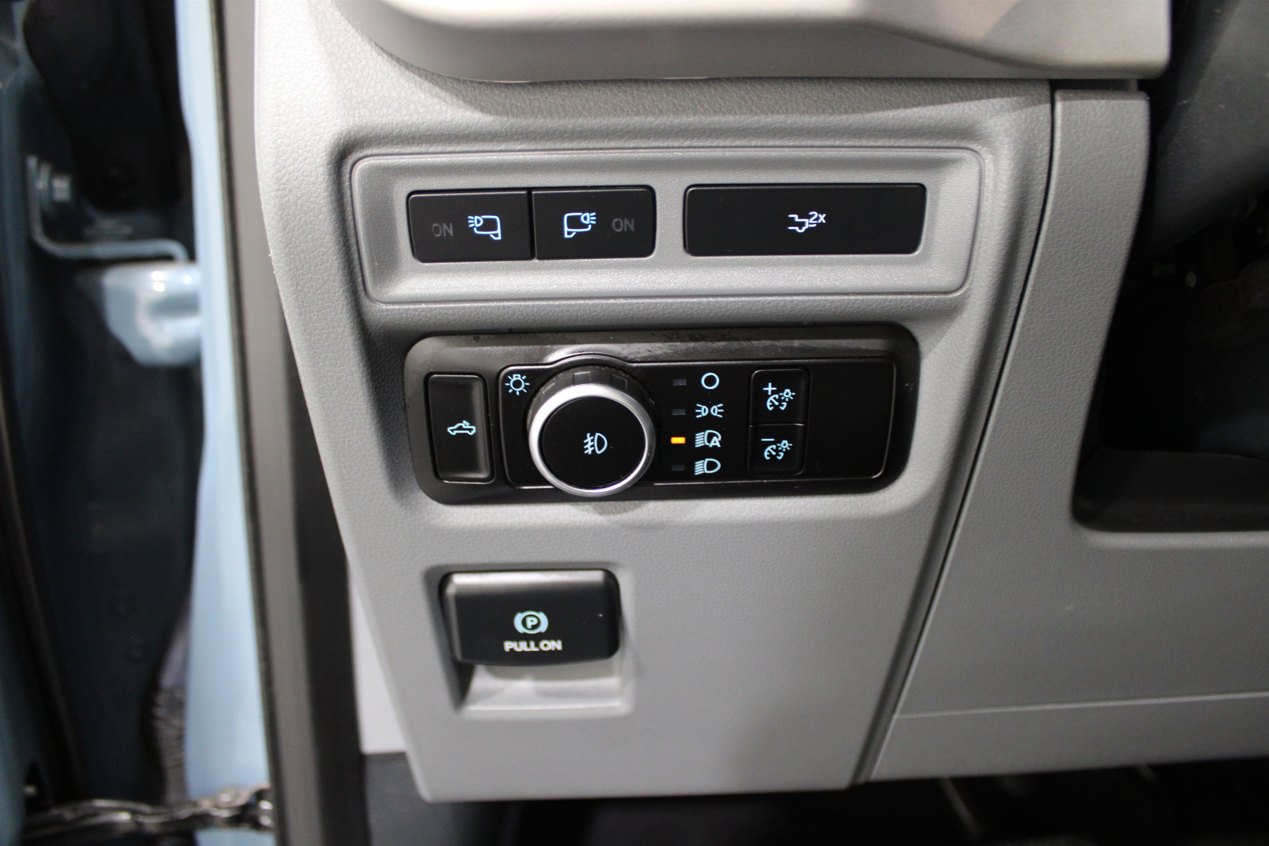 Used 2023 Ford F150 XLT w/ Equipment Group 302A High image 8