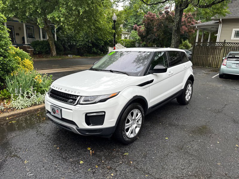 Used 2018 Land Rover Range Rover Evoque SE Premium AWD/4WD image 3