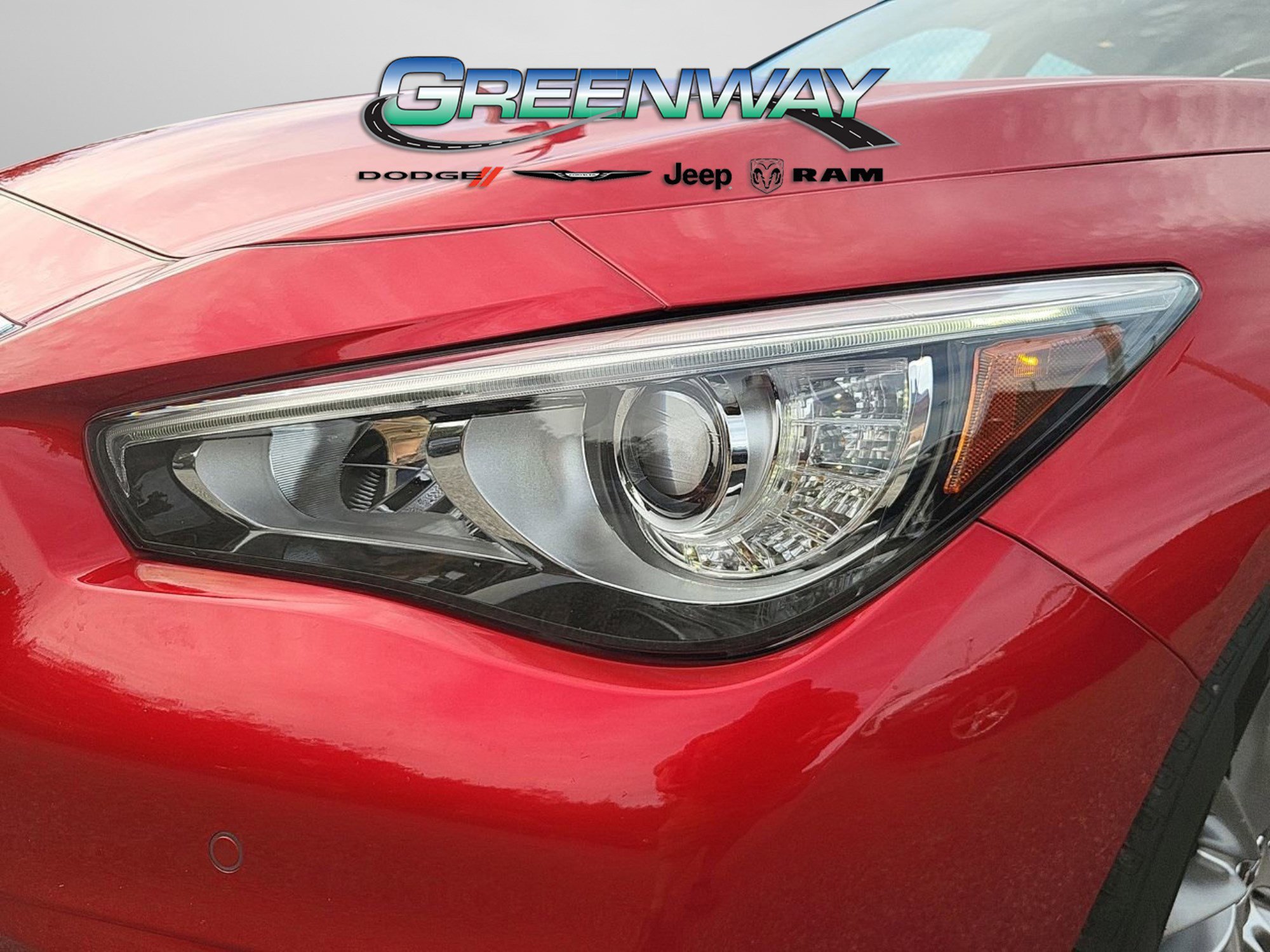 Used 2021 INFINITI Q50 Luxe w/ Seat & Sound Package image 5