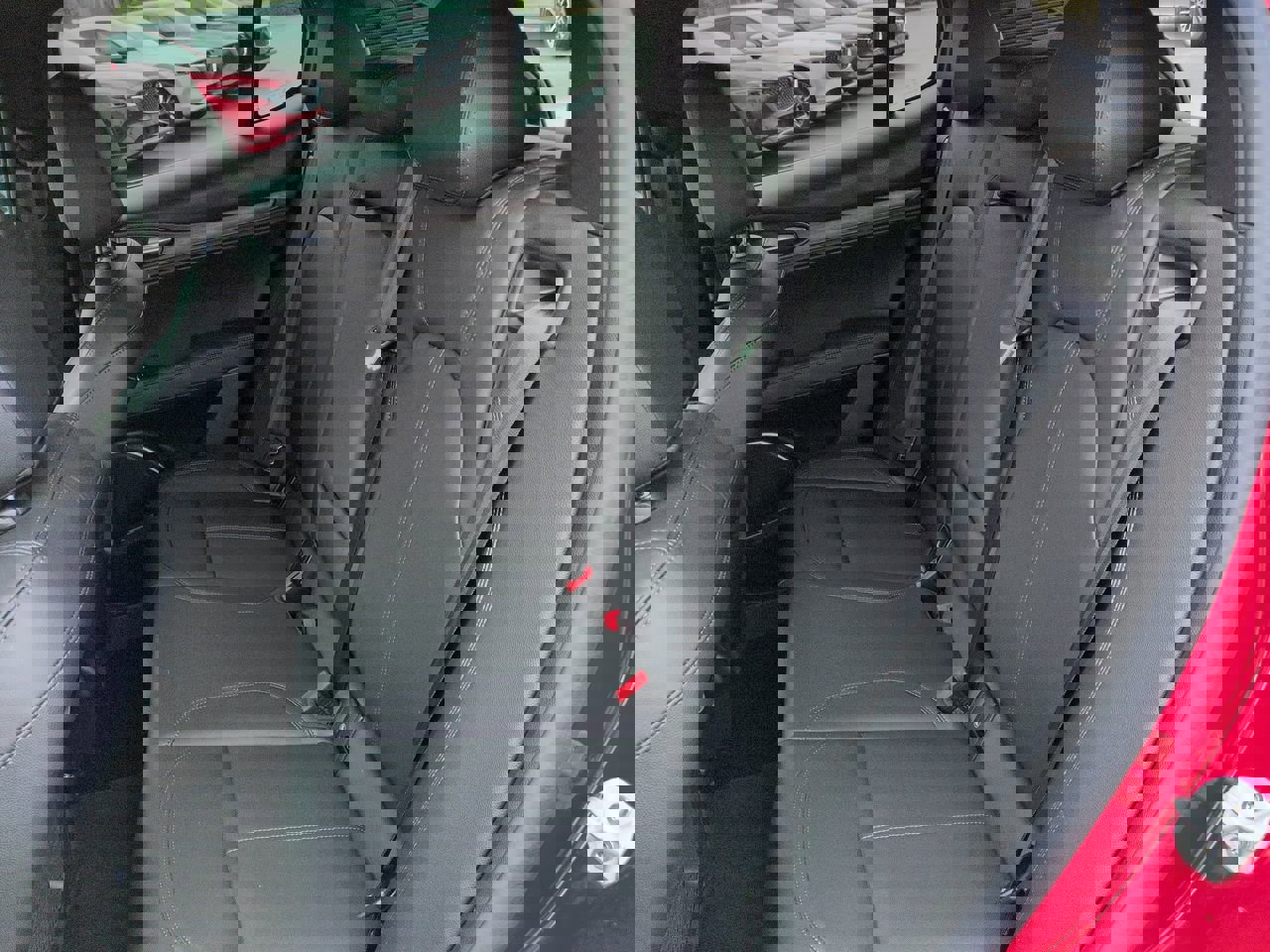 Used 2023 Alfa Romeo Stelvio Ti image 14