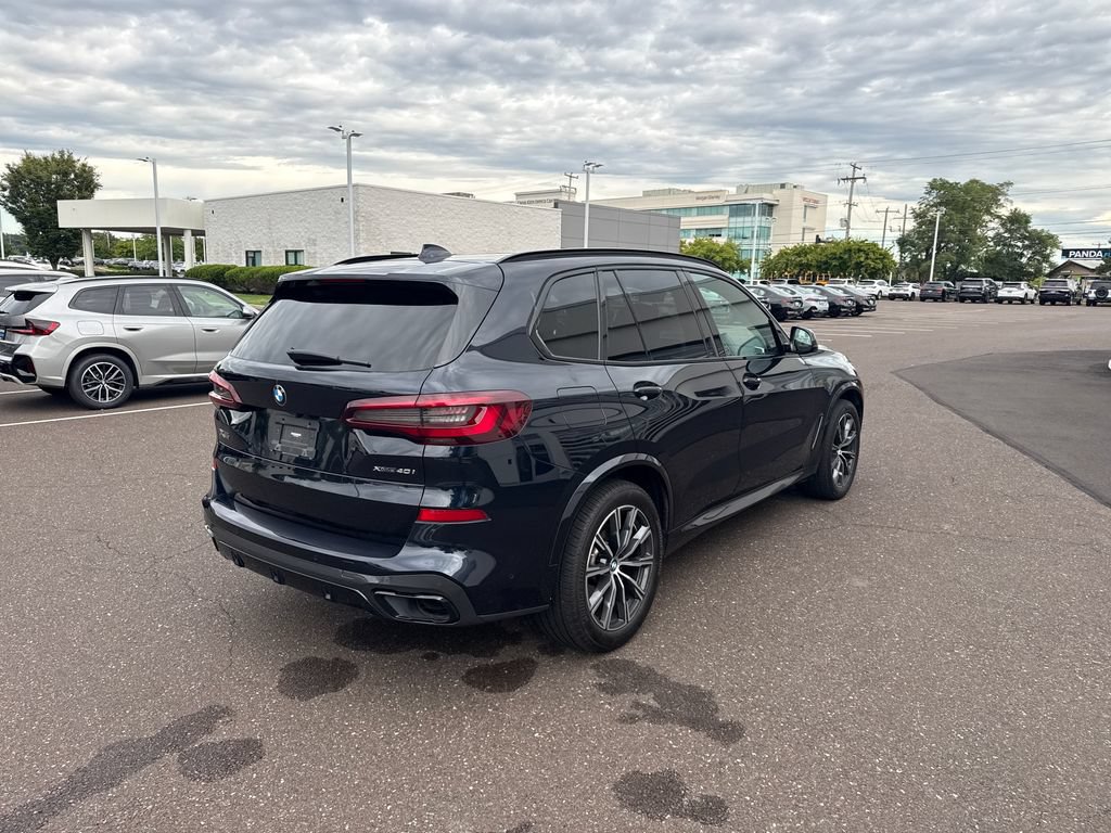 Used 2022 BMW X5 xDrive40i w/ M Sport Package AWD/4WD image 5