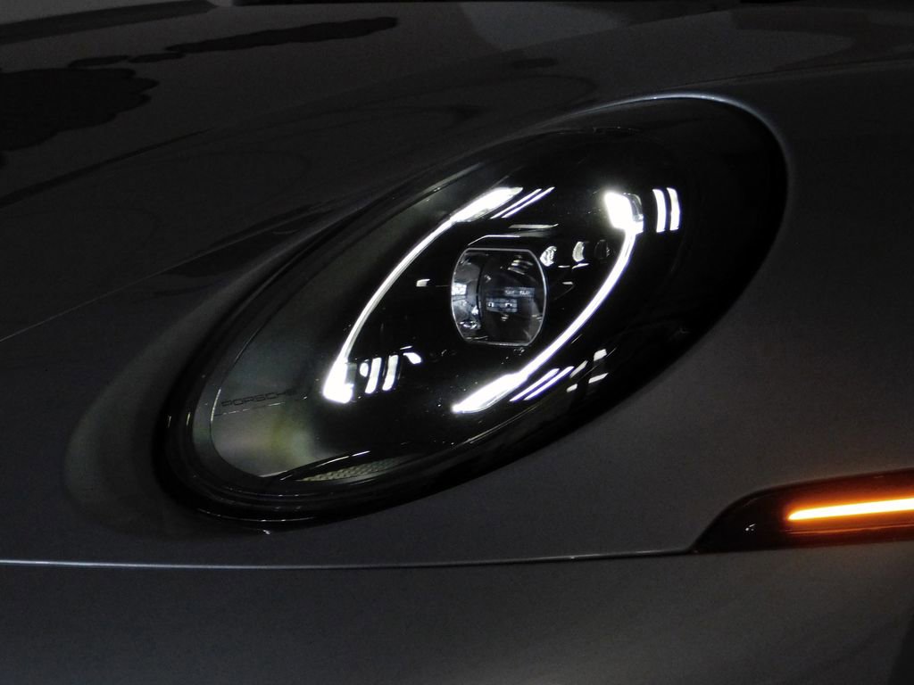 Used 2025 Porsche 911 Carrera T image 21