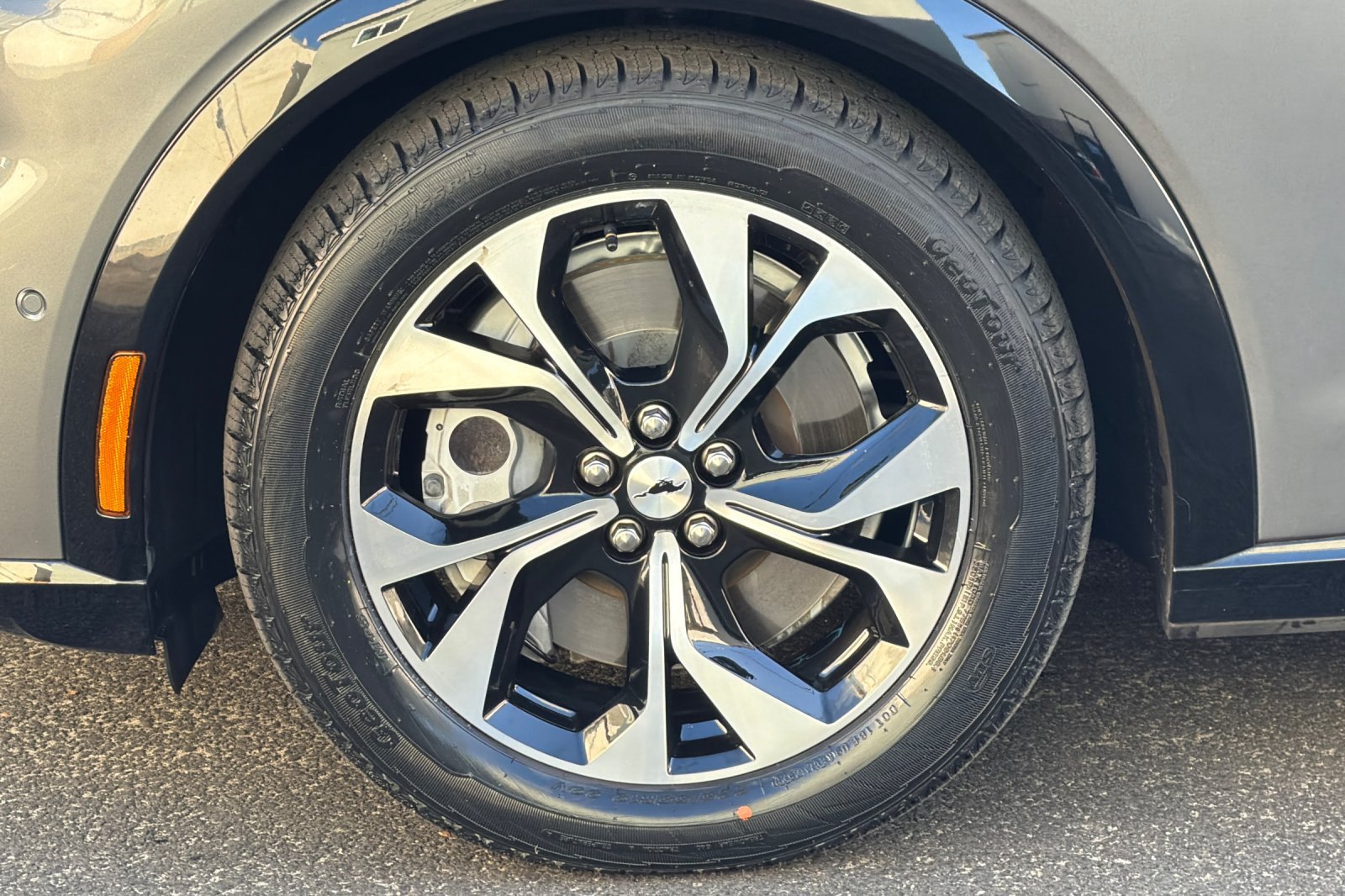 Used 2023 Ford Mustang Mach-E Premium RWD image 27
