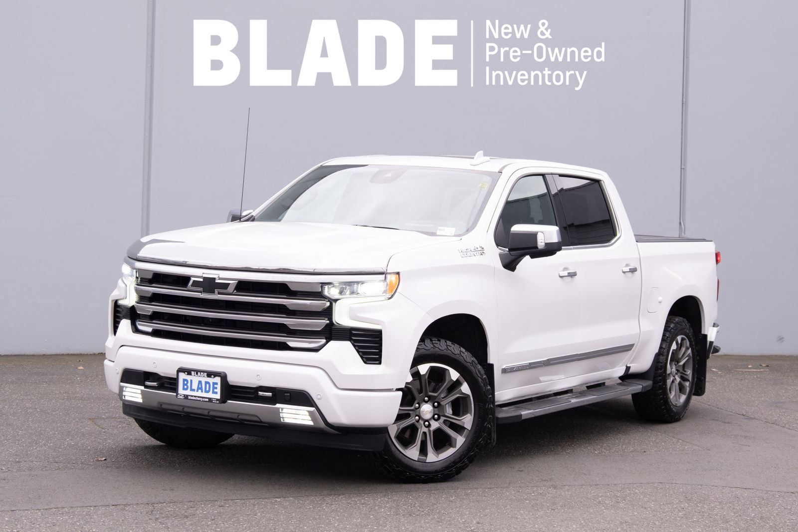 Used 2023 Chevrolet Silverado 1500 High Country w/ Technology Package image 1