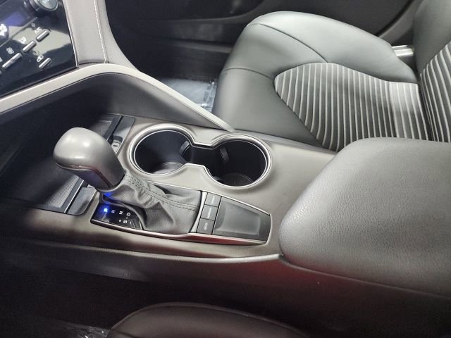 Used 2024 Toyota Camry SE FWD image 30